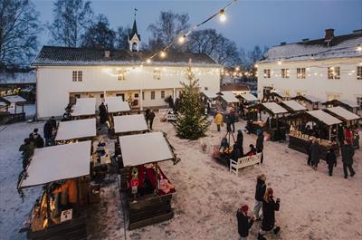 Julemarked på Åker Gård